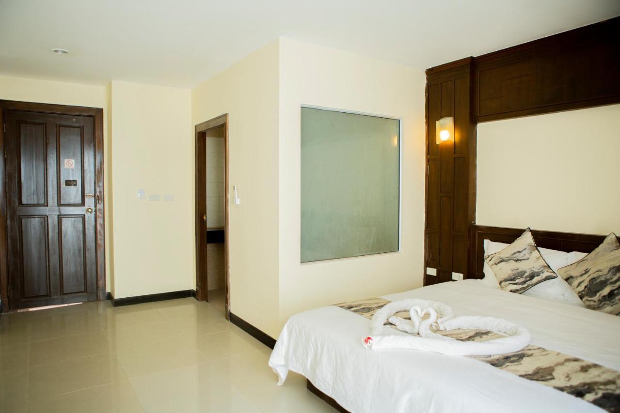 Blue Skyline Hotel Patong Ngoại thất bức ảnh