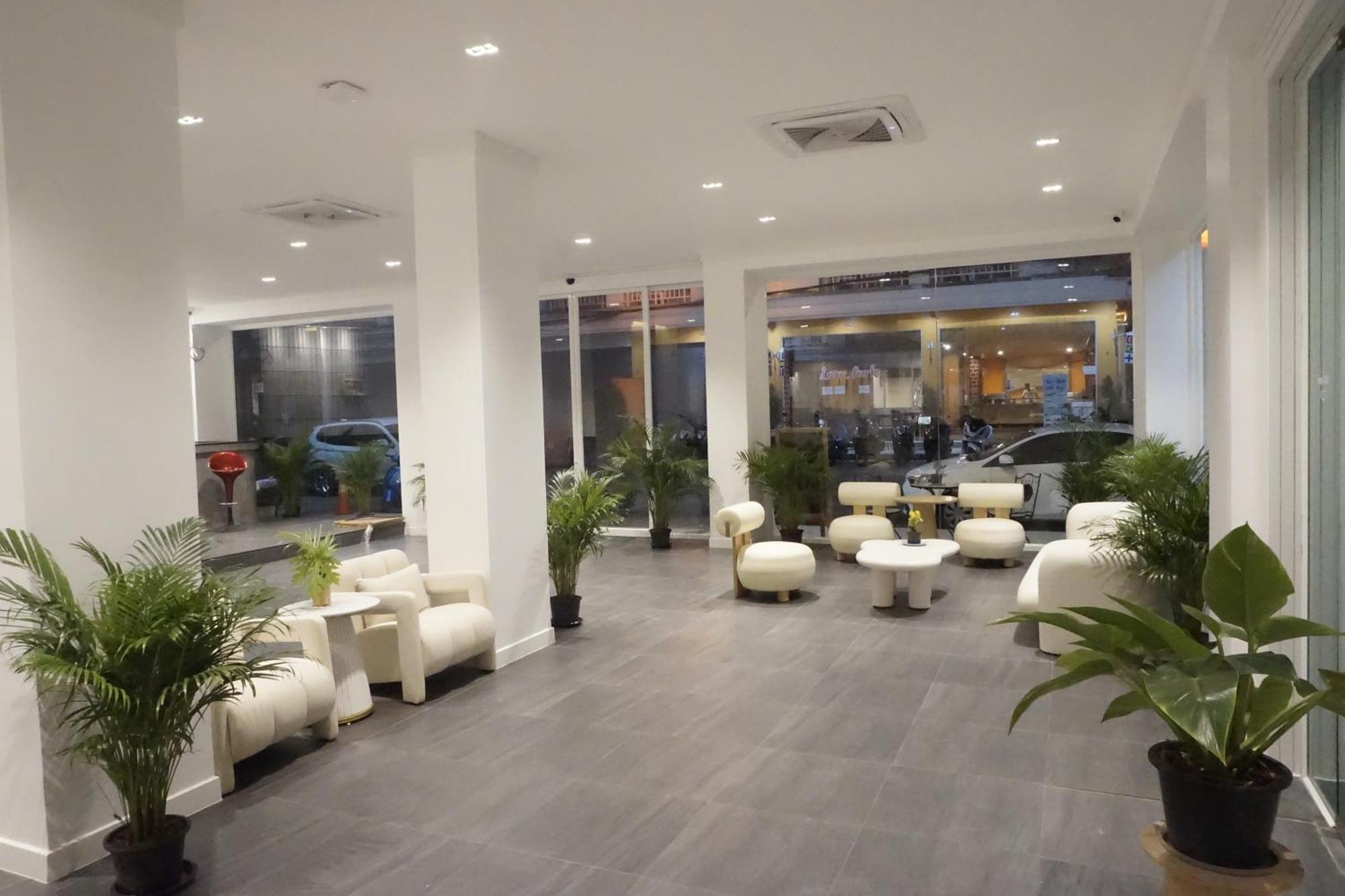 Blue Skyline Hotel Patong Ngoại thất bức ảnh
