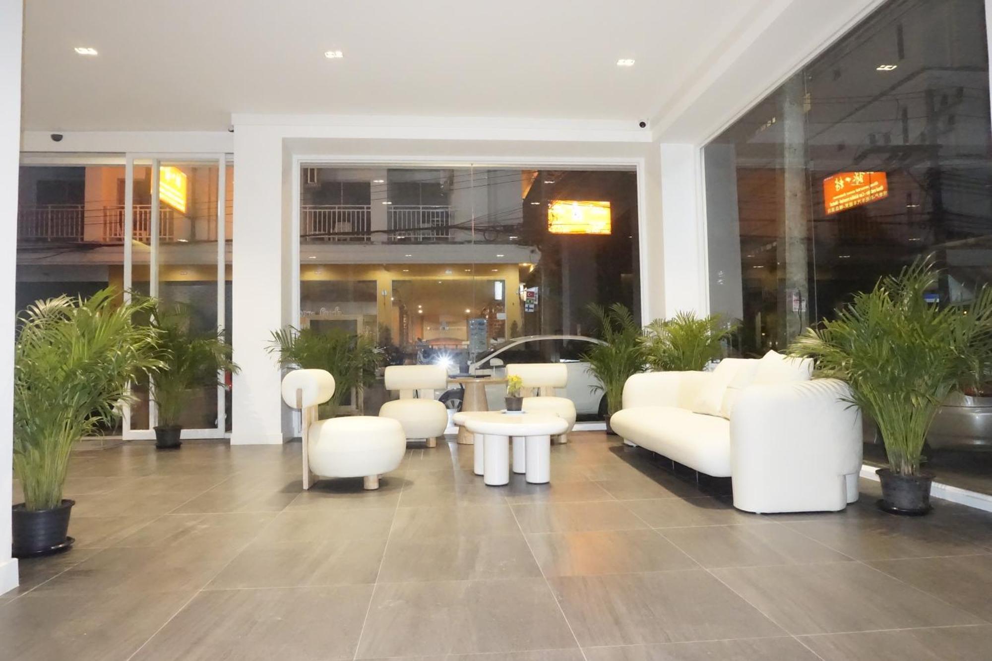 Blue Skyline Hotel Patong Ngoại thất bức ảnh