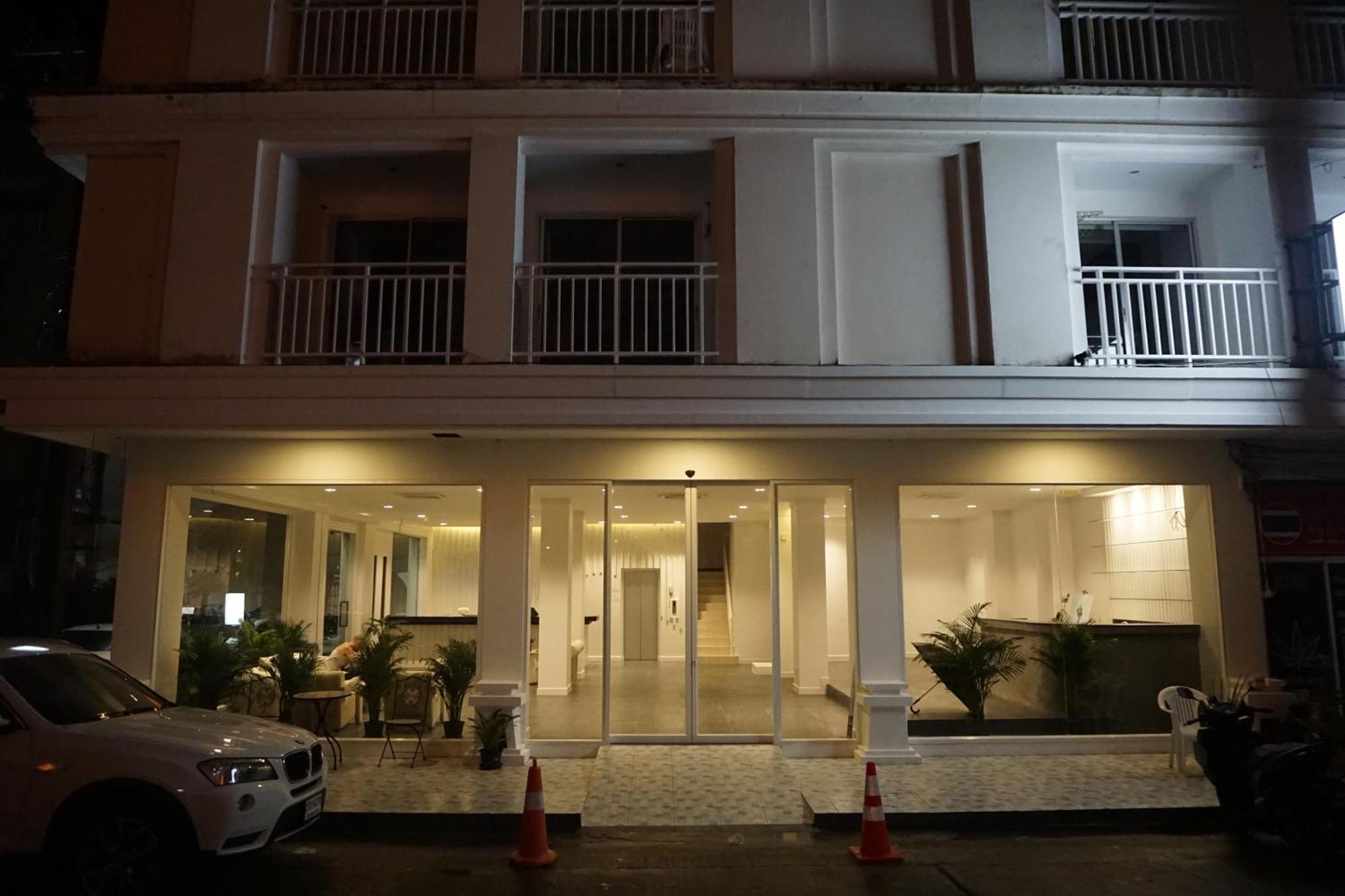 Blue Skyline Hotel Patong Ngoại thất bức ảnh